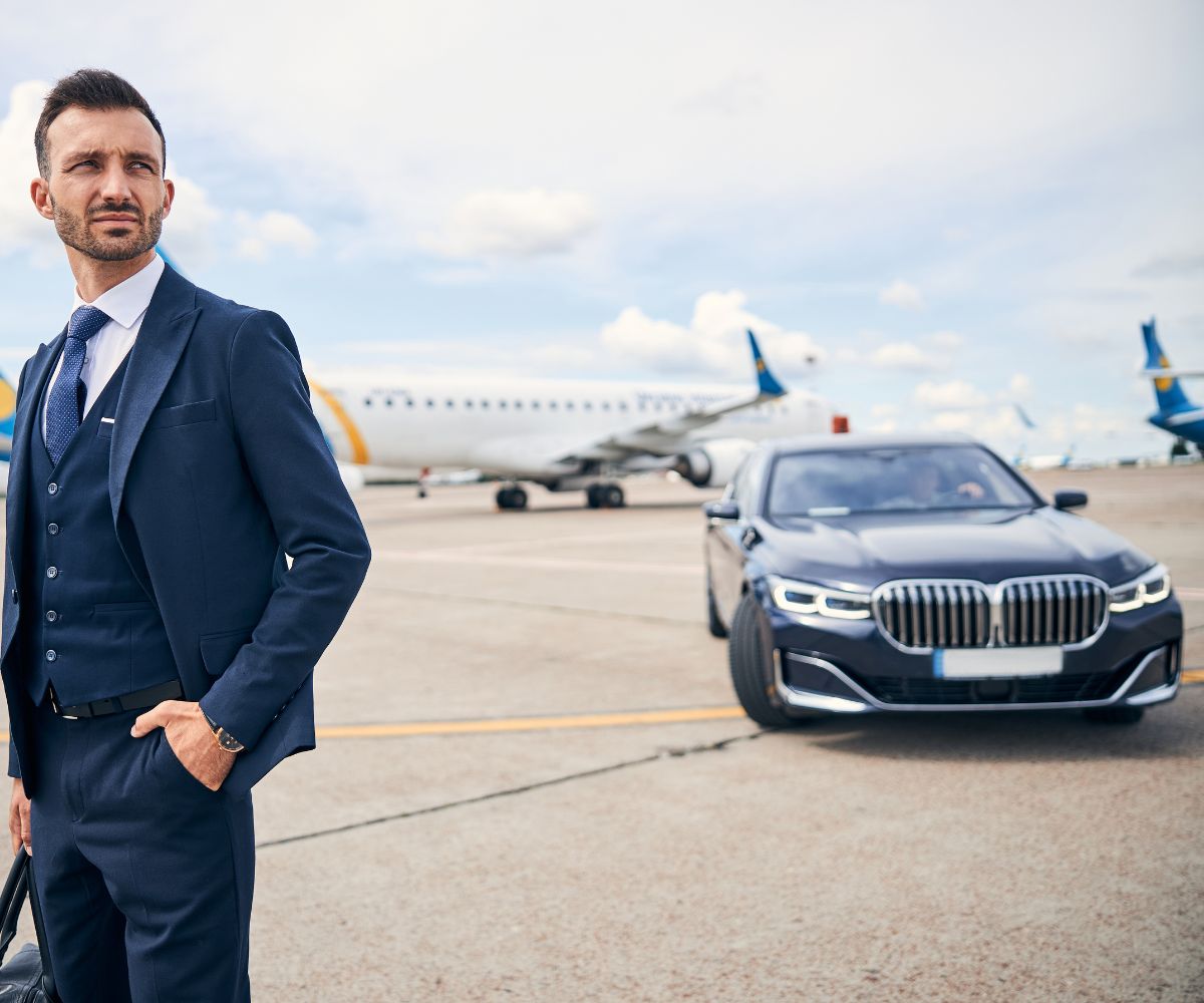 BMW i7 PCO Hire in London