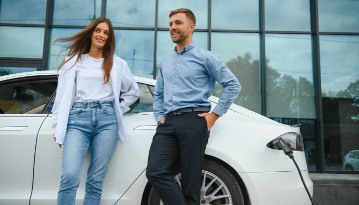 EV vs Hybrid PCO Cars: Which One Is Better for Uber Drivers?